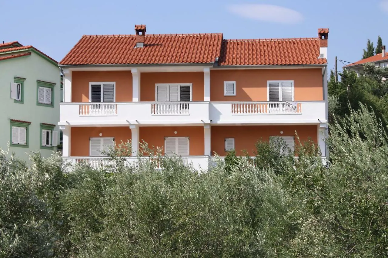 Apartments Sandra Palit